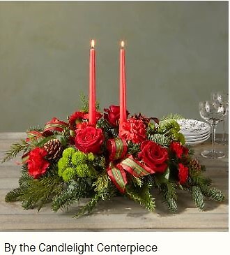 A 2202 Evergreen Glow Centerpiece