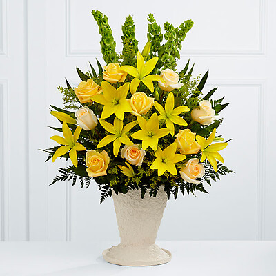 Golden Memories&amp;trade; Arrangement