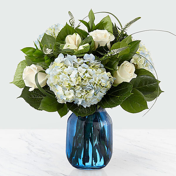 Crowned&amp;trade; Bouquet