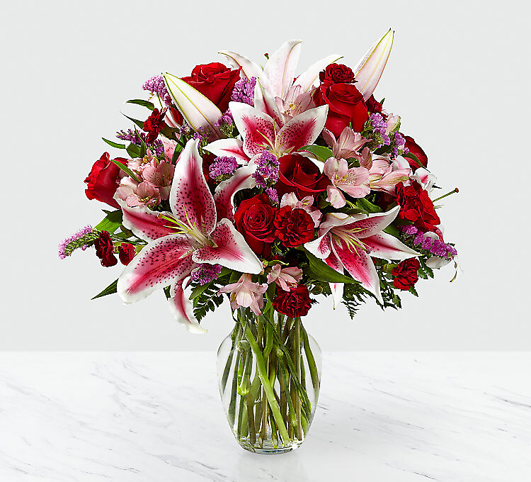High Style Bouquet arranged by a florist in Metuchen, NJ Anderson Flowers